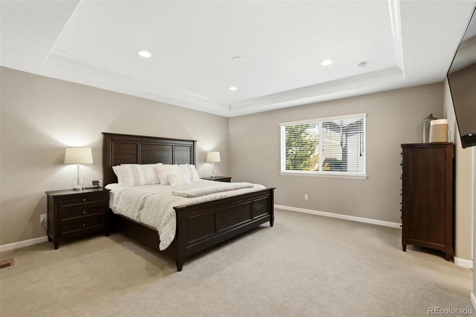 5042 S Valdai Way Aurora CO 80015 | MLS #REC8252436 08062026233612 1600 20