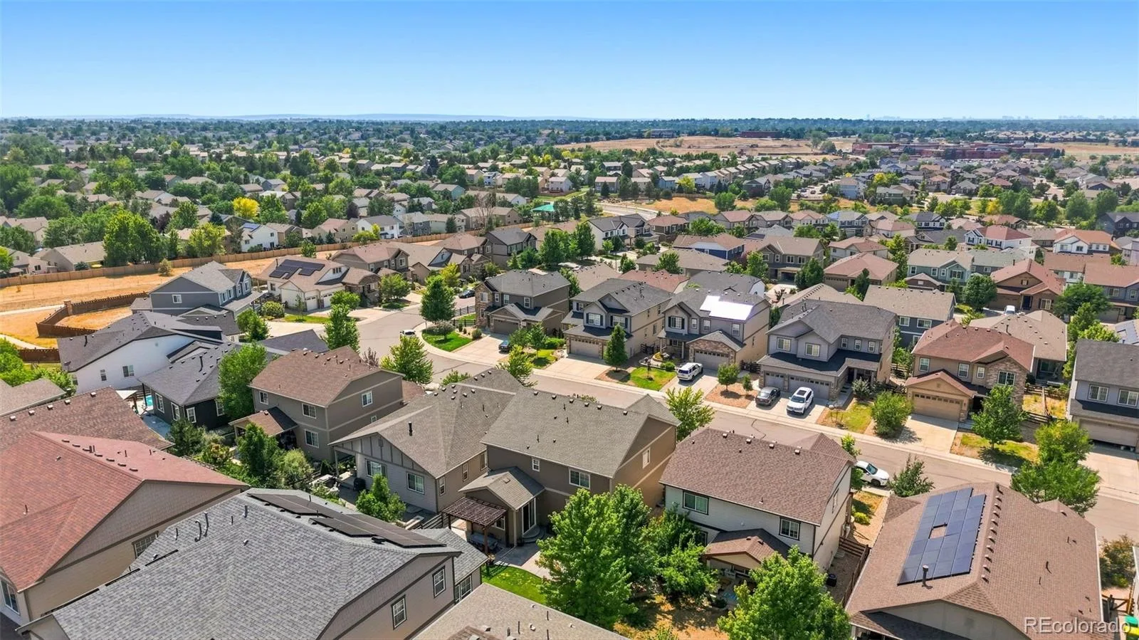 5042 S Valdai Way Aurora CO 80015 | MLS #REC8252436 08062026233612 1600 41