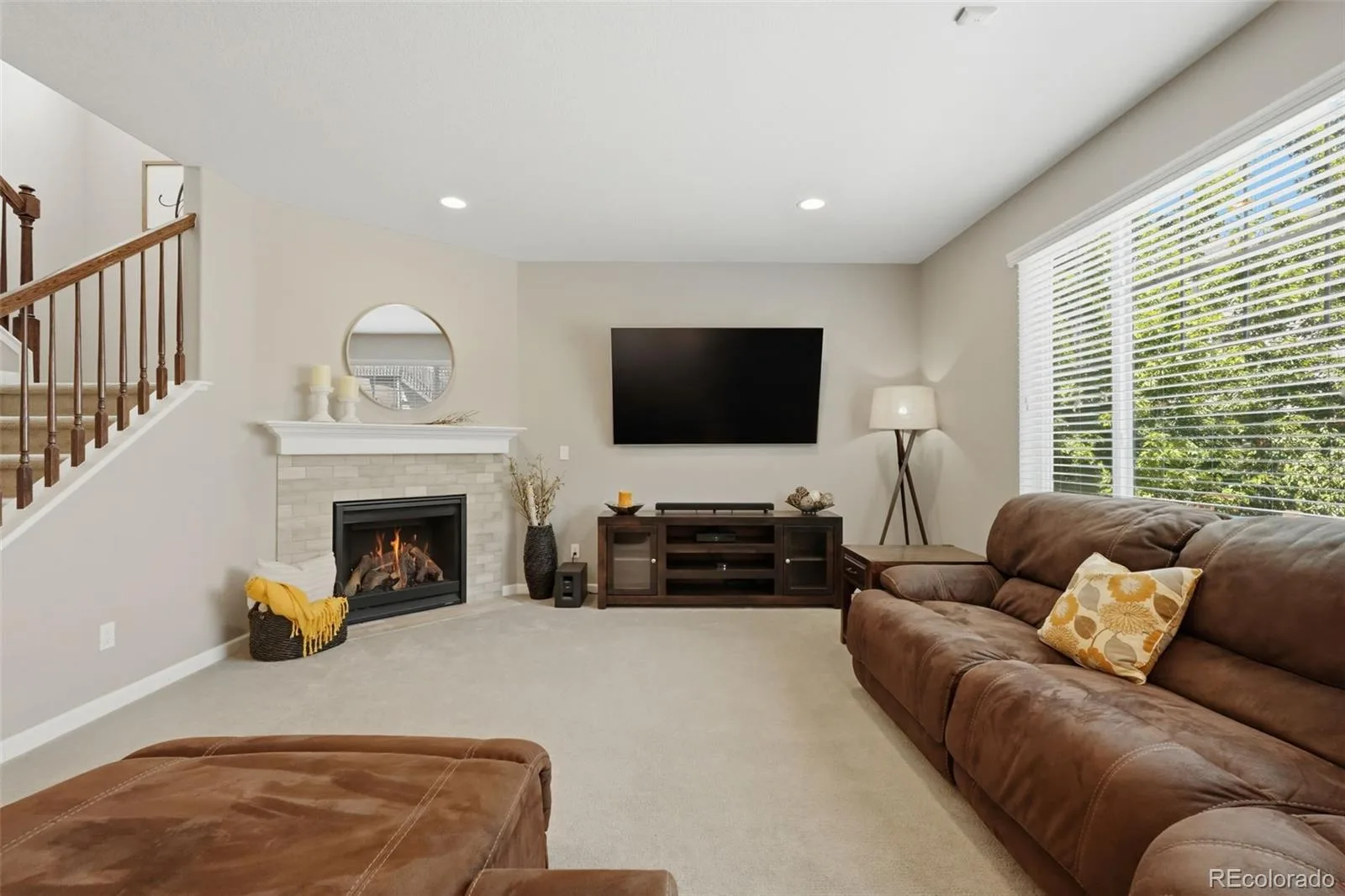 5042 S Valdai Way Aurora CO 80015 | MLS #REC8252436 08062026233612 1600 7