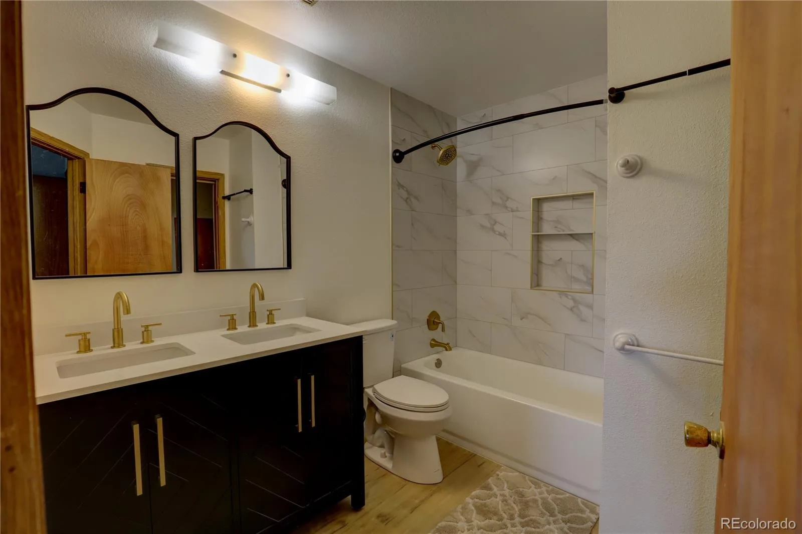 9771 W Cornell Place Denver CO 80227 | MLS #REC8254554 08182026234803 1600 24