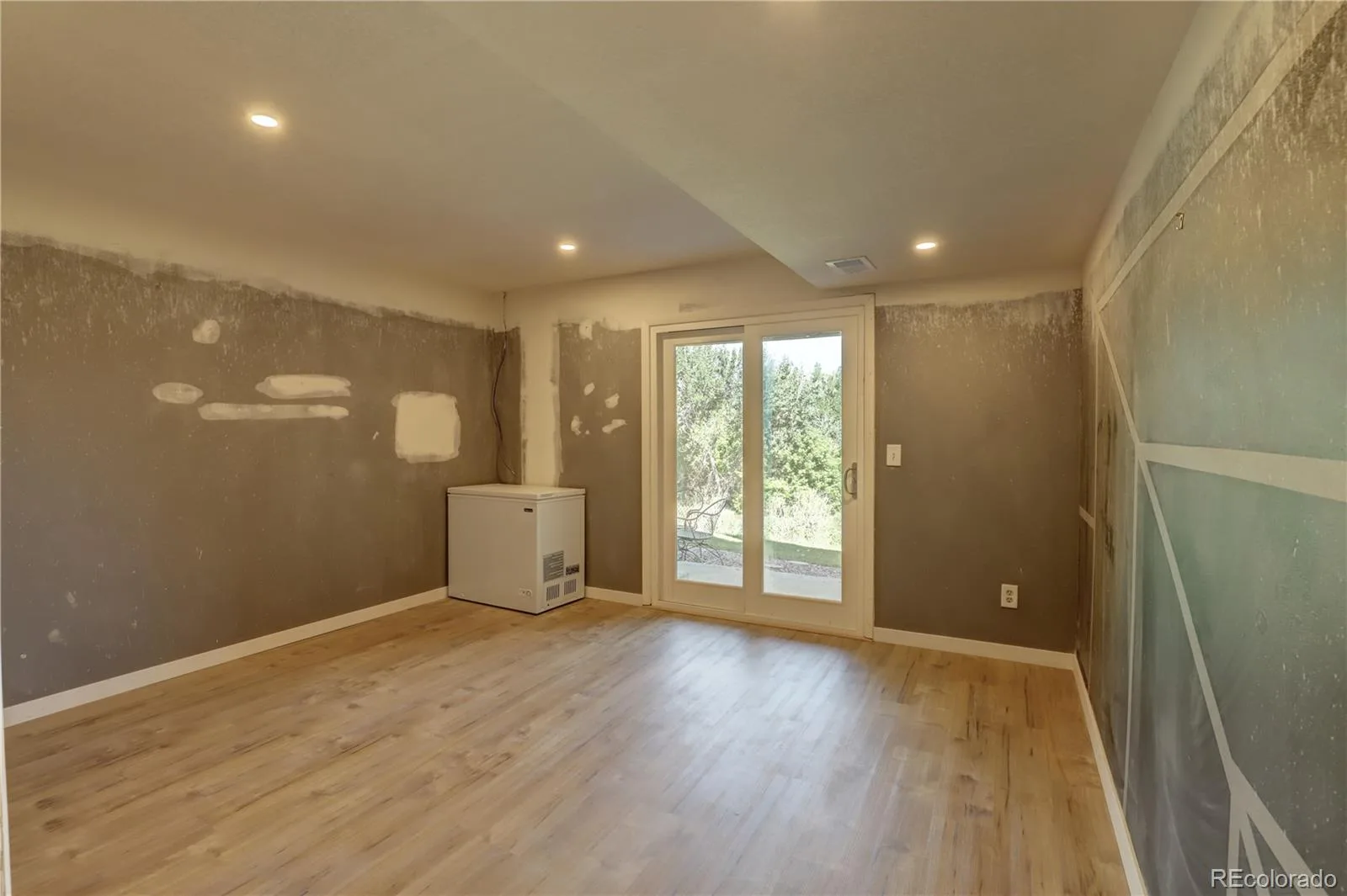 9771 W Cornell Place Denver CO 80227 | MLS #REC8254554 08182026234803 1600 29
