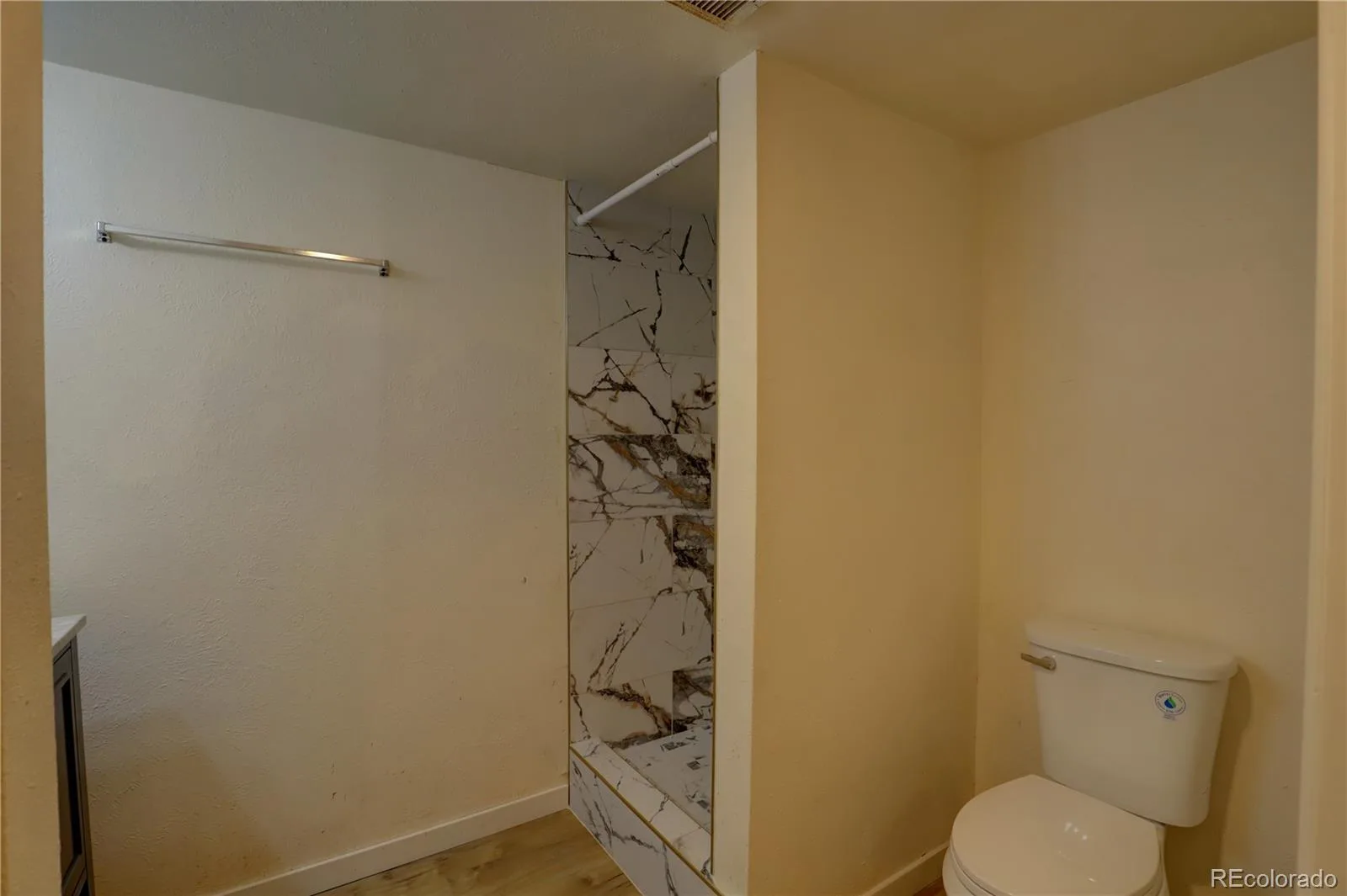 9771 W Cornell Place Denver CO 80227 | MLS #REC8254554 08182026234803 1600 33
