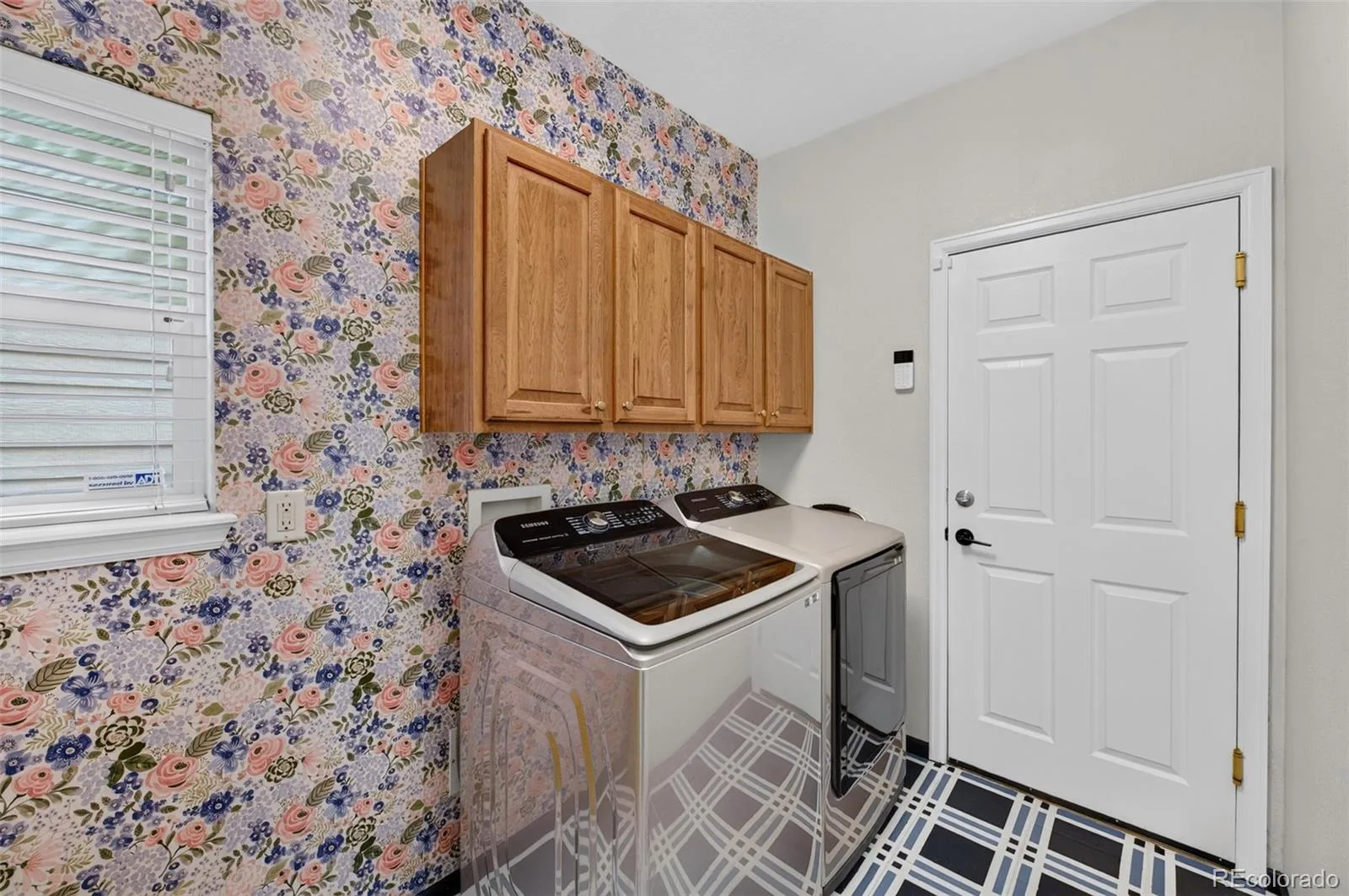 5587 S Gray Street Littleton CO 80123 | MLS #REC8254860 08122026160556 1600 15