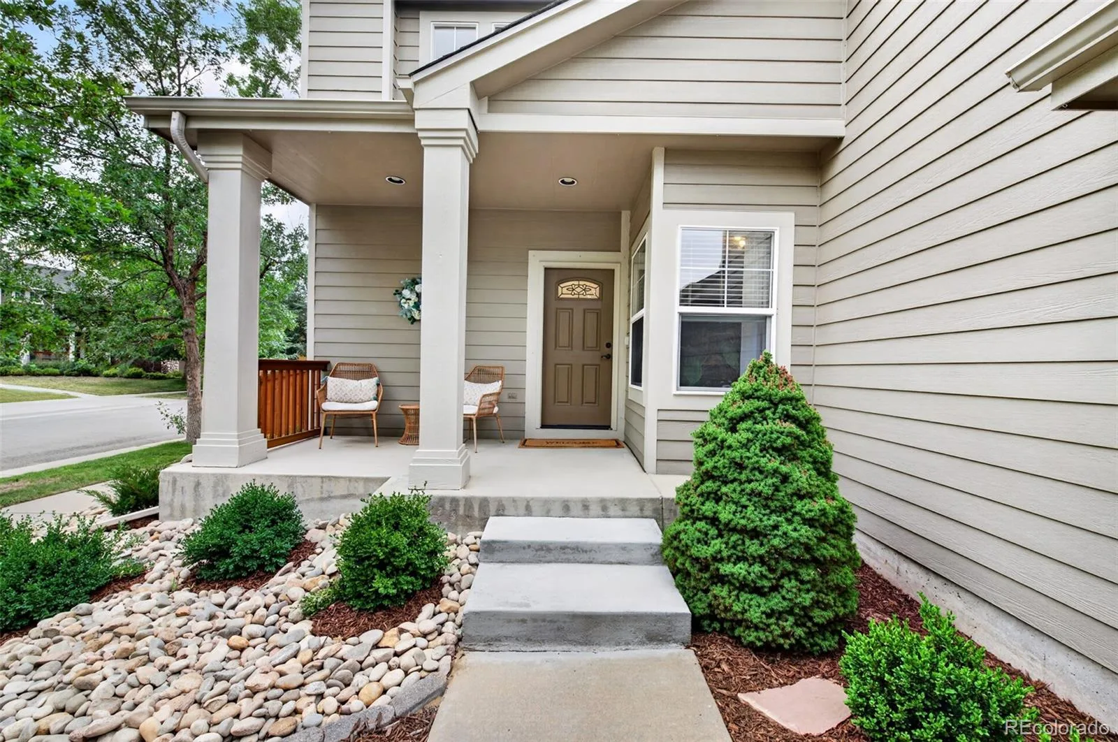 5587 S Gray Street Littleton CO 80123 | MLS #REC8254860 08122026160556 1600 3