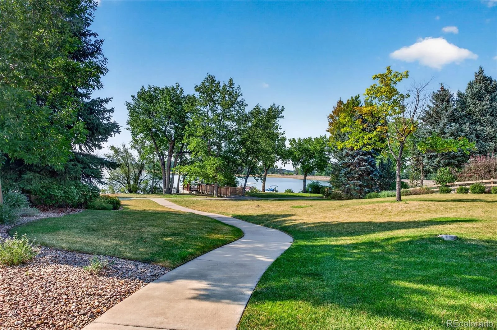 5587 S Gray Street Littleton CO 80123 | MLS #REC8254860 08122026160556 1600 41