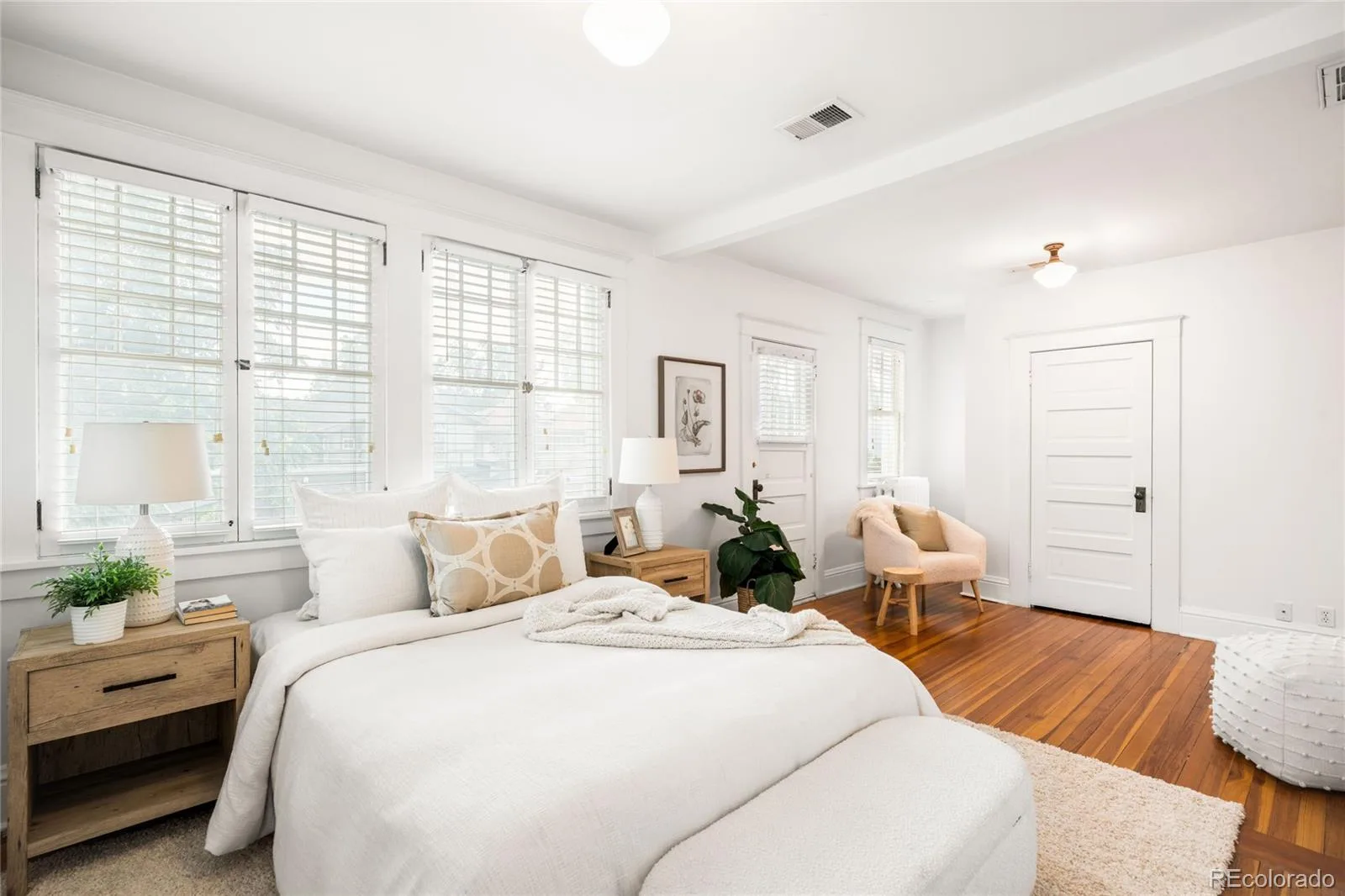657 Elizabeth Street Denver CO 80206 | MLS #REC8255728 07232026214126 1600 22