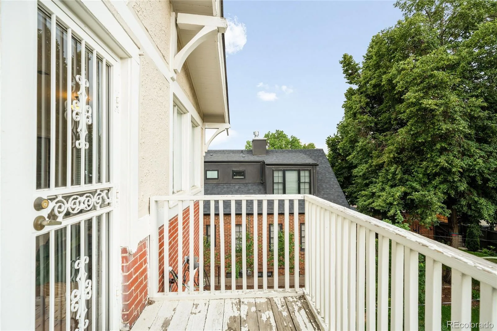 657 Elizabeth Street Denver CO 80206 | MLS #REC8255728 07232026214126 1600 35