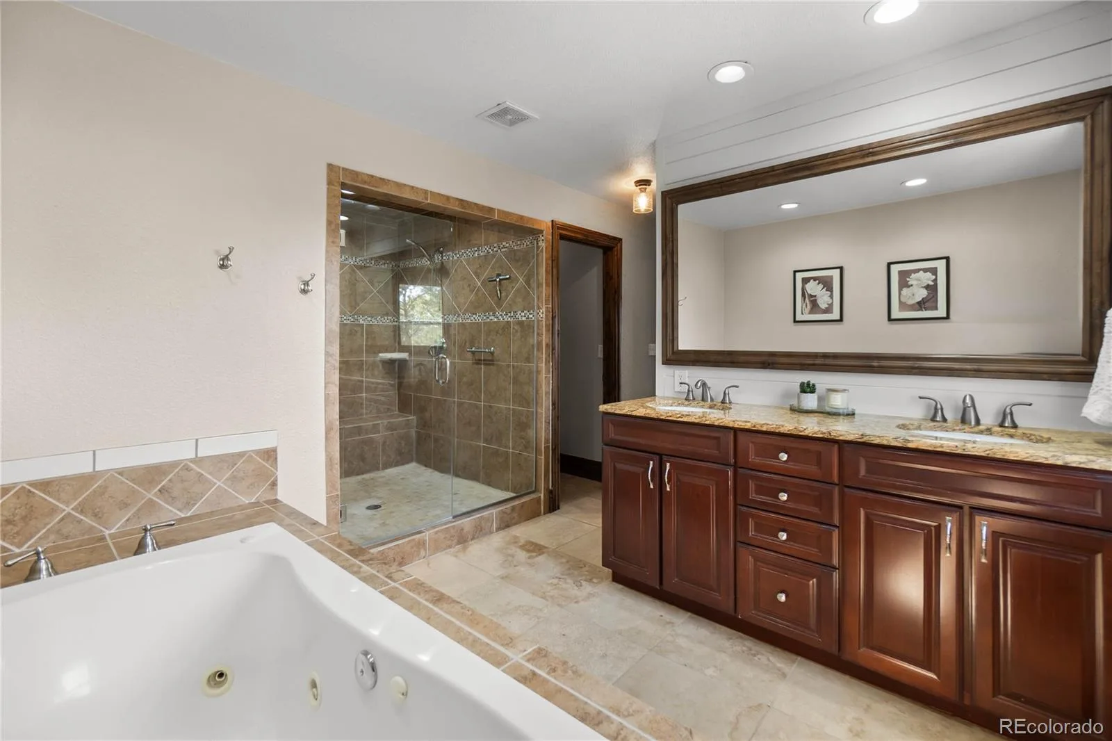 11066 Tomichi Drive Franktown CO 80116 | MLS #REC8255739 07272026170928 1600 22