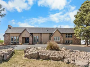 11066 Tomichi Drive Franktown CO 80116 | MLS #REC8255739 07272026170928 300 0