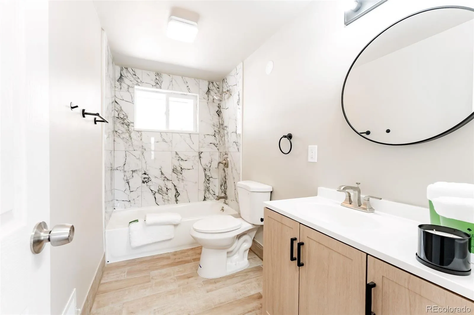1775 Cody Street Lakewood CO 80215 MLS #REC8256351 04182026174846 1600 5