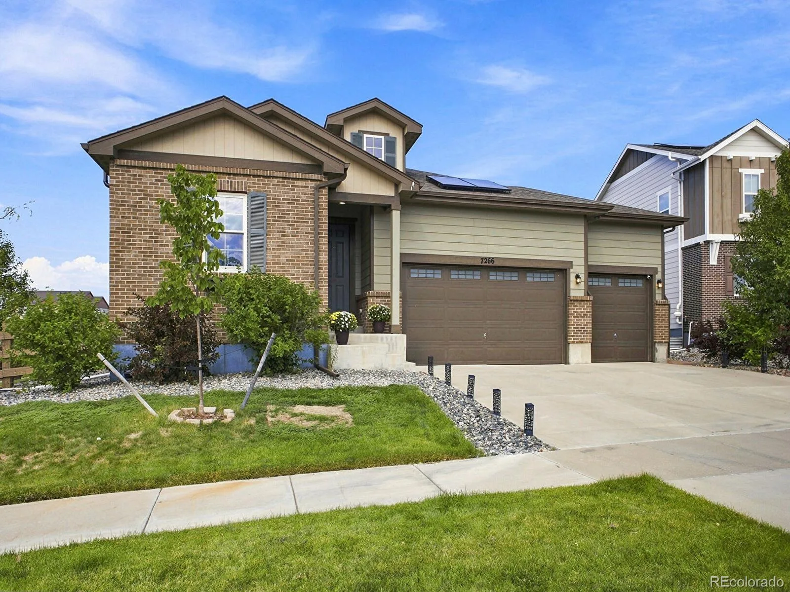 7266 S Robertsdale Way Aurora CO 80016 | MLS #REC8257413 09222026084913 1600 4