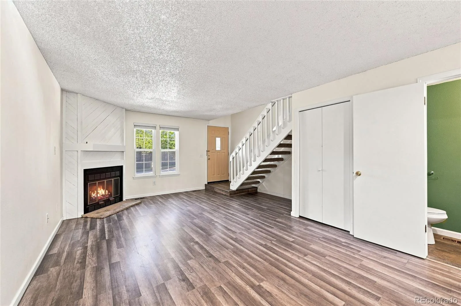 1228 S Flower Circle #C Denver CO 80232 | MLS #REC8258664 09242026002438 1600 7