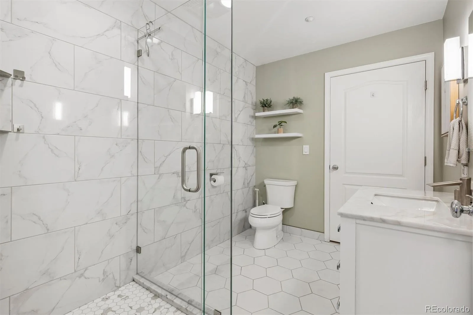 300 W 11th Avenue #10E Denver CO 80204 | MLS #REC8260477 08192026192758 1600 17