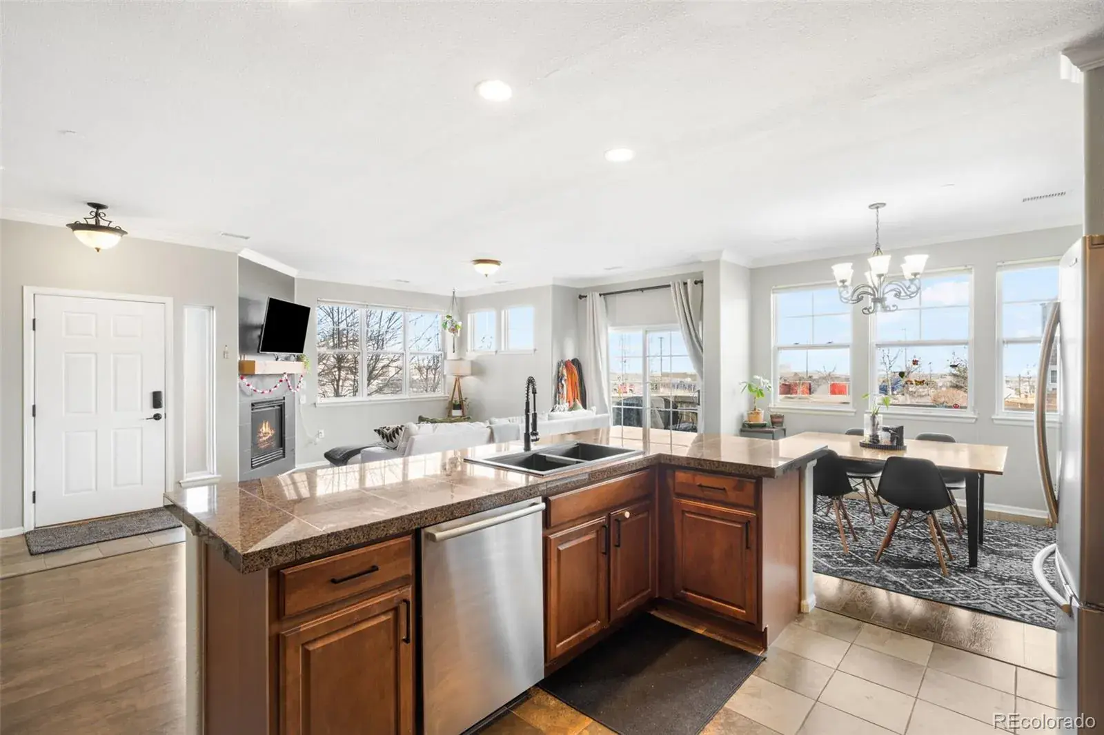 24573 E Hoover Place #36-2 Aurora CO 80016 MLS #REC8262443 02272026185133 1600 7