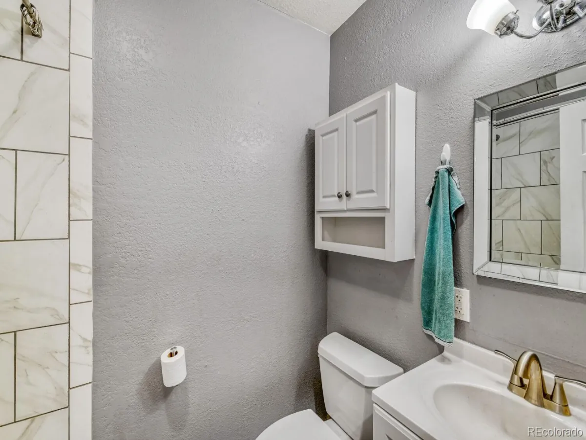 4218 S Cherokee Street Englewood CO 80110 MLS #REC8262711 05142026180828 1200 19