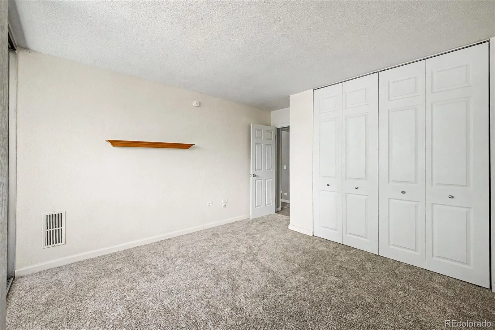 909 N Logan Street #2A Denver CO 80203 | MLS #REC8266844 08032026234757 1600 18
