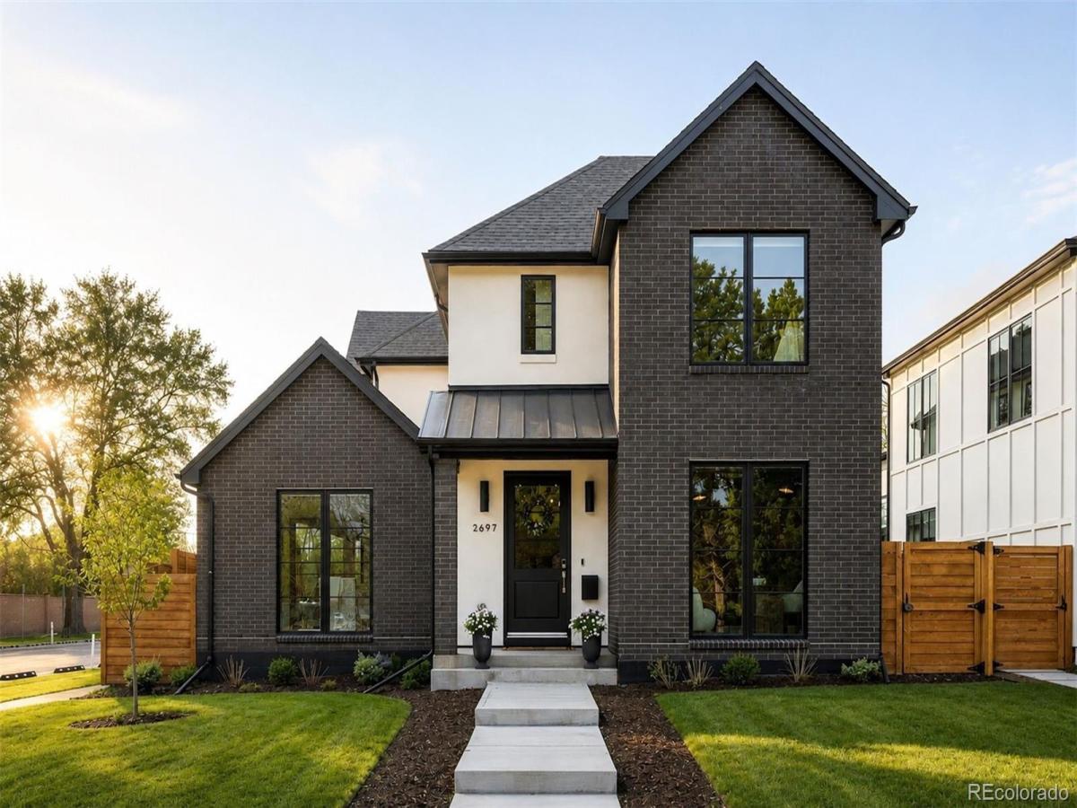 2697 S Clayton Street Denver CO 80210 | MLS #REC8267480 MLS #REC8267480 image #0