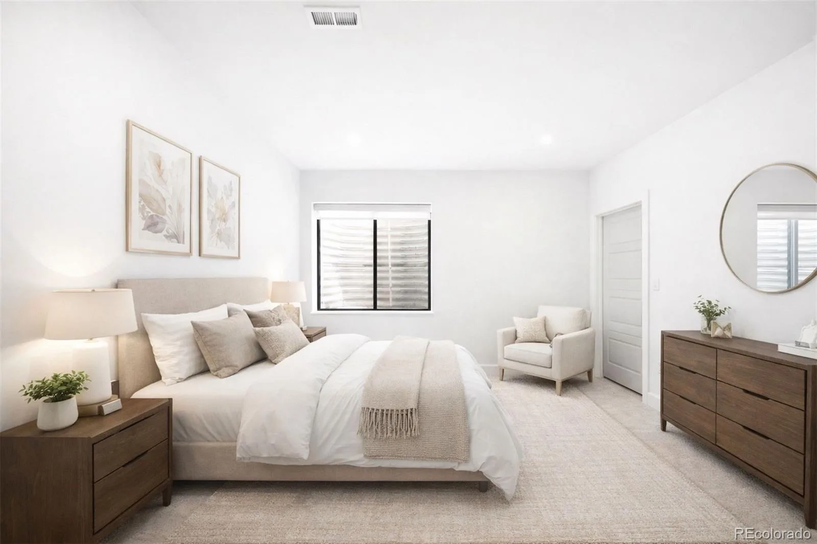 2697 S Clayton Street Denver CO 80210 | MLS #REC8267480 08262026170101 1600 36