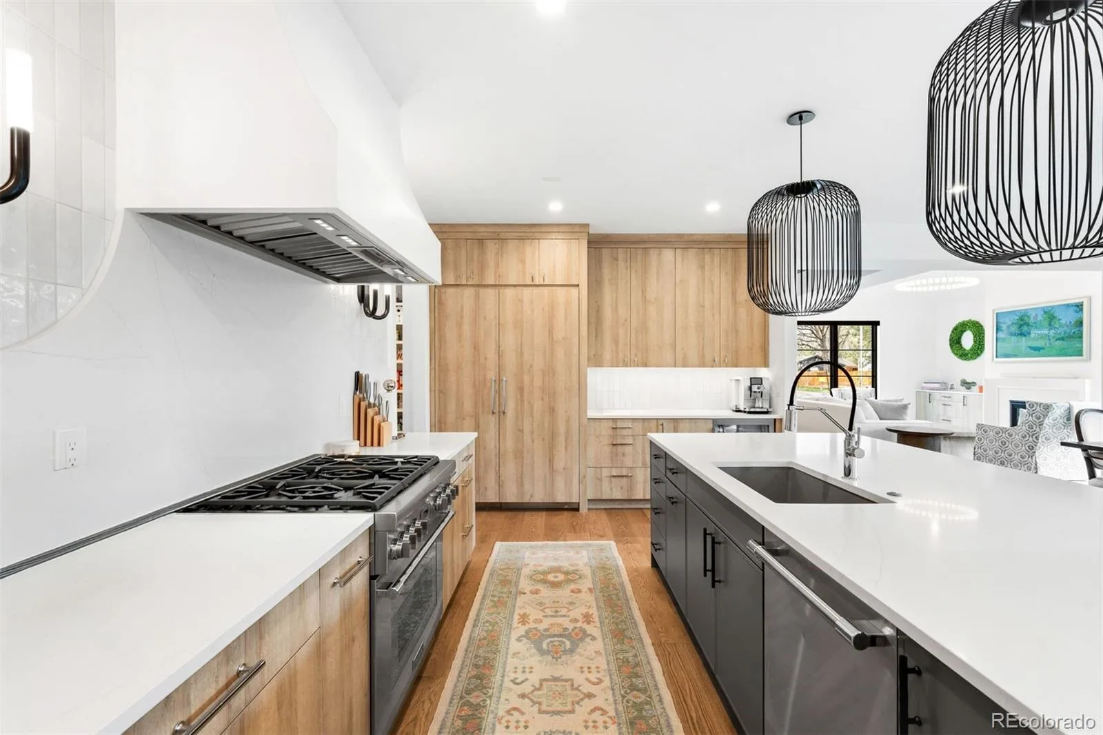 2697 S Clayton Street Denver CO 80210 | MLS #REC8267480 08262026170101 1600 4