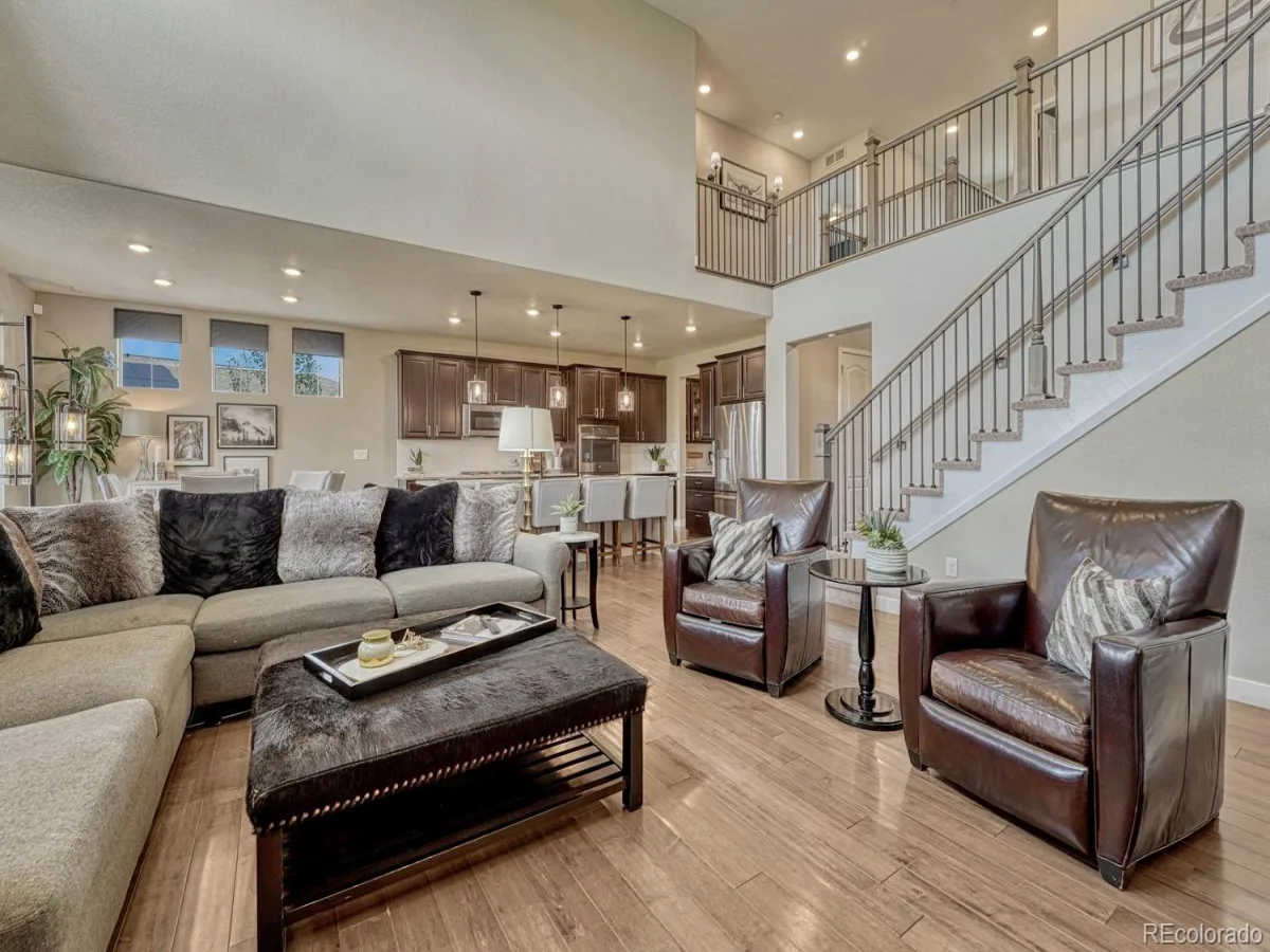 8055 S Vandriver Way Aurora CO 80016 MLS #REC8267487 07092026020254 1200 11