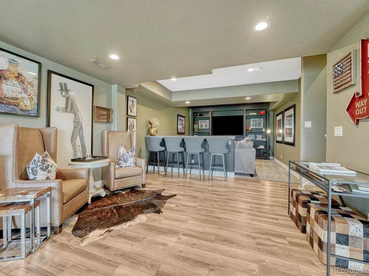 8055 S Vandriver Way Aurora CO 80016 MLS #REC8267487 07092026020254 1200 28