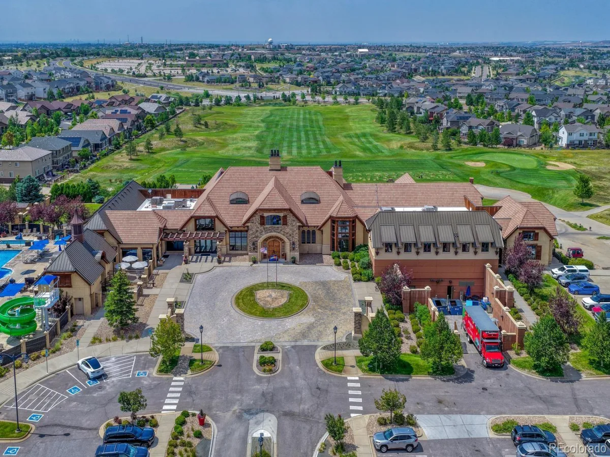 8055 S Vandriver Way Aurora CO 80016 MLS #REC8267487 07092026020254 1200 48