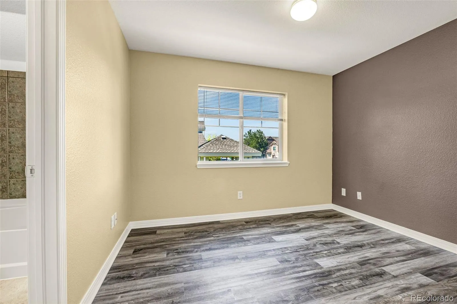 23560 Alamo Place #B Aurora CO 80016 MLS #REC8269099 04272026221105 1600 16