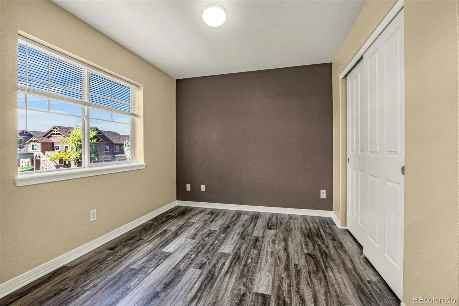 23560 Alamo Place #B Aurora CO 80016 MLS #REC8269099 04272026221105 1600 18