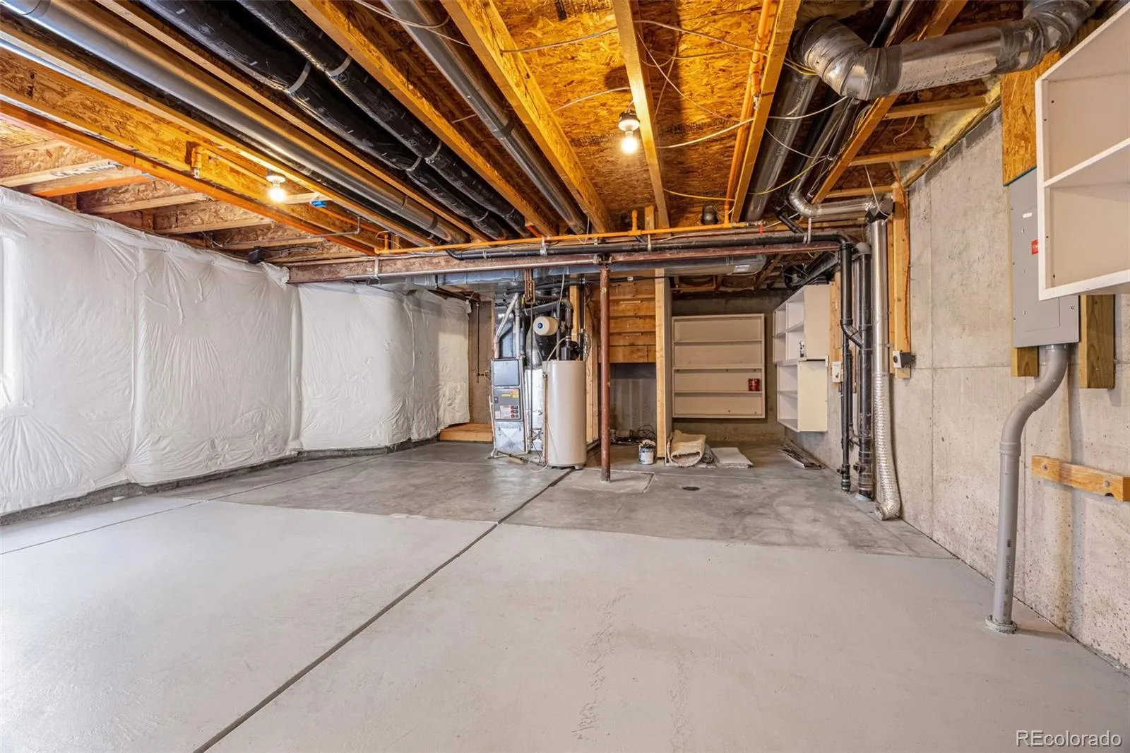 23560 Alamo Place #B Aurora CO 80016 MLS #REC8269099 04272026221105 1600 21