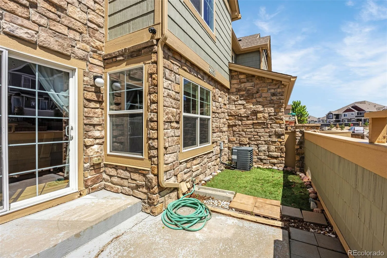 23560 Alamo Place #B Aurora CO 80016 MLS #REC8269099 04272026221105 1600 23