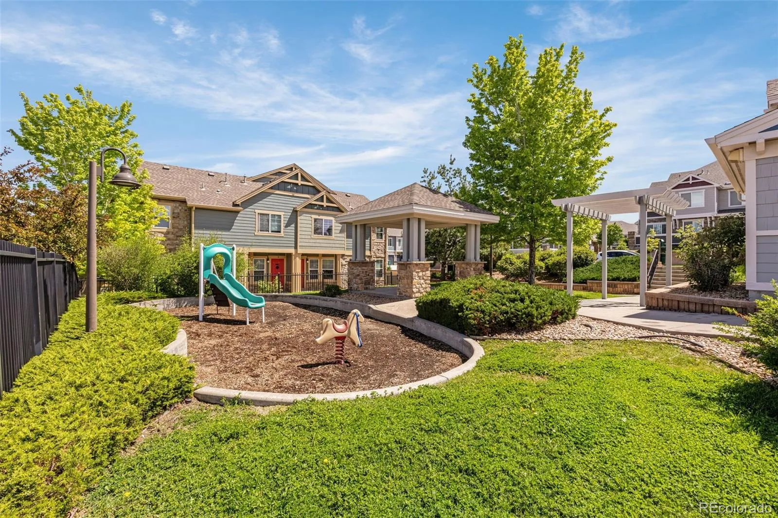 23560 Alamo Place #B Aurora CO 80016 MLS #REC8269099 04272026221105 1600 25