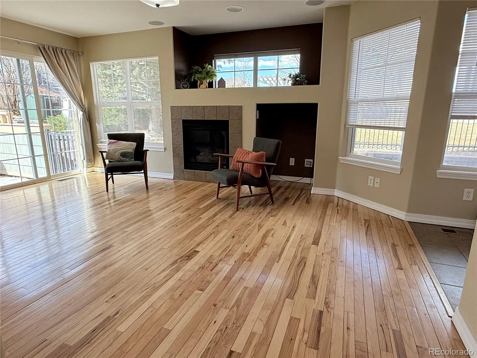 23560 Alamo Place #B Aurora CO 80016 MLS #REC8269099 04272026221105 1600 5