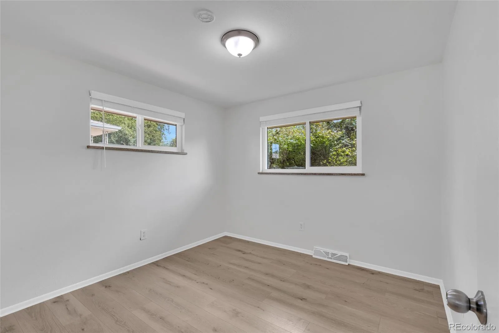 2921 E Colorado Avenue Denver CO 80210 | MLS #REC8269251 09222026084747 1600 19