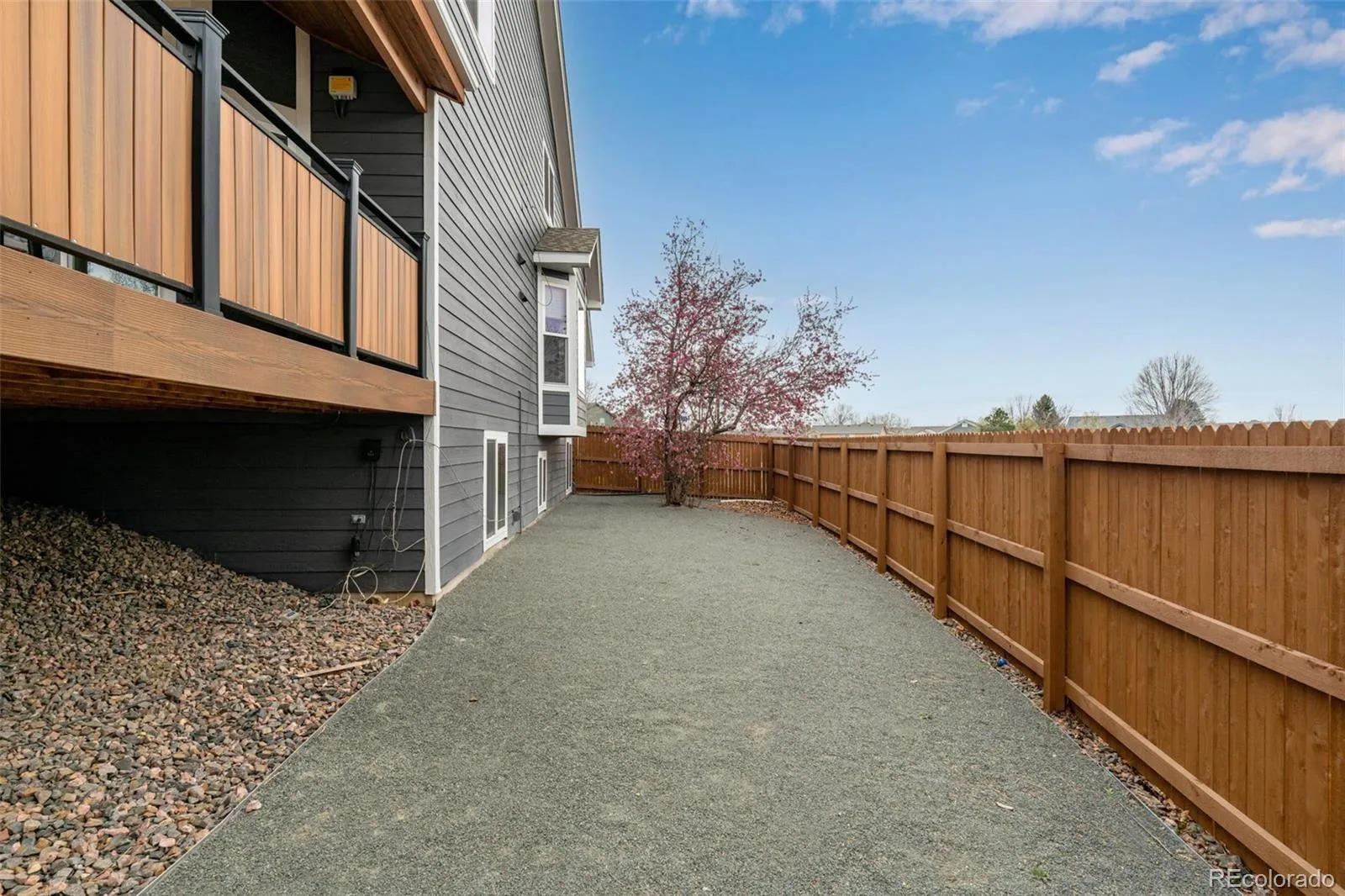 17701 E Powers Drive Centennial CO 80015 MLS #REC8270141 05072026021816 1600 42