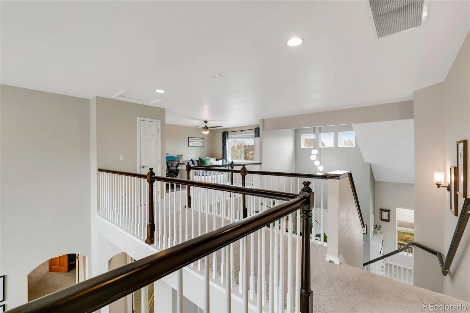 17701 E Powers Drive Centennial CO 80015 MLS #REC8270141 06022026190030 1600 20