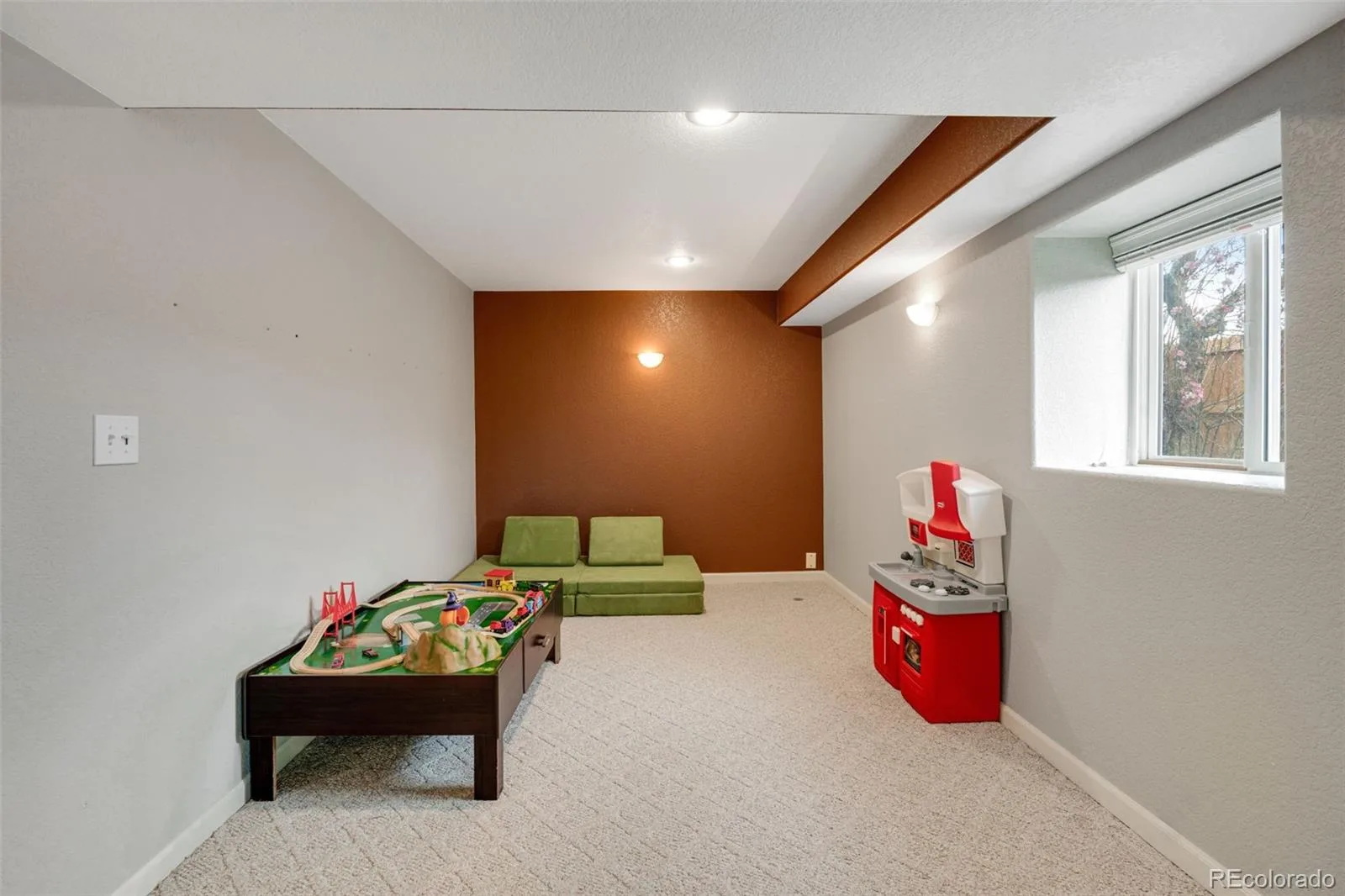 17701 E Powers Drive Centennial CO 80015 MLS #REC8270141 06022026190030 1600 30