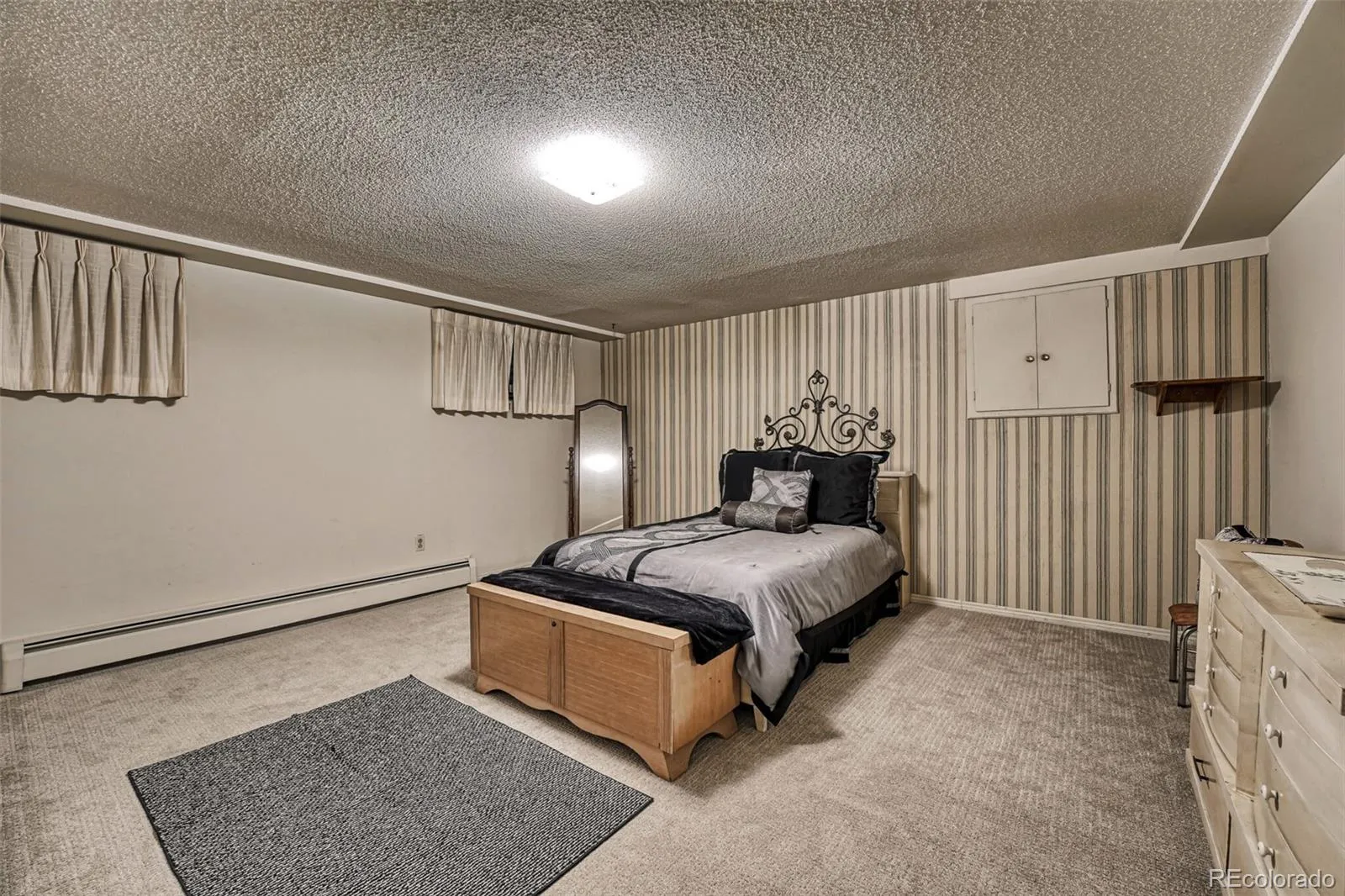 04172026092123 1600 24