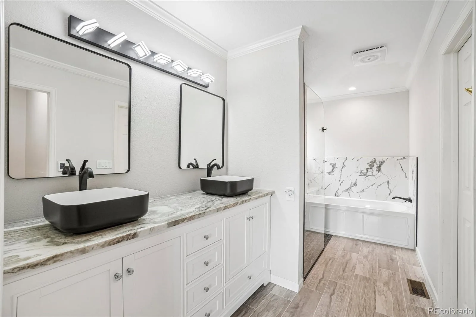 14090 W Cornell Avenue Denver CO 80228 | MLS #REC8270741 07272026232627 1600 33