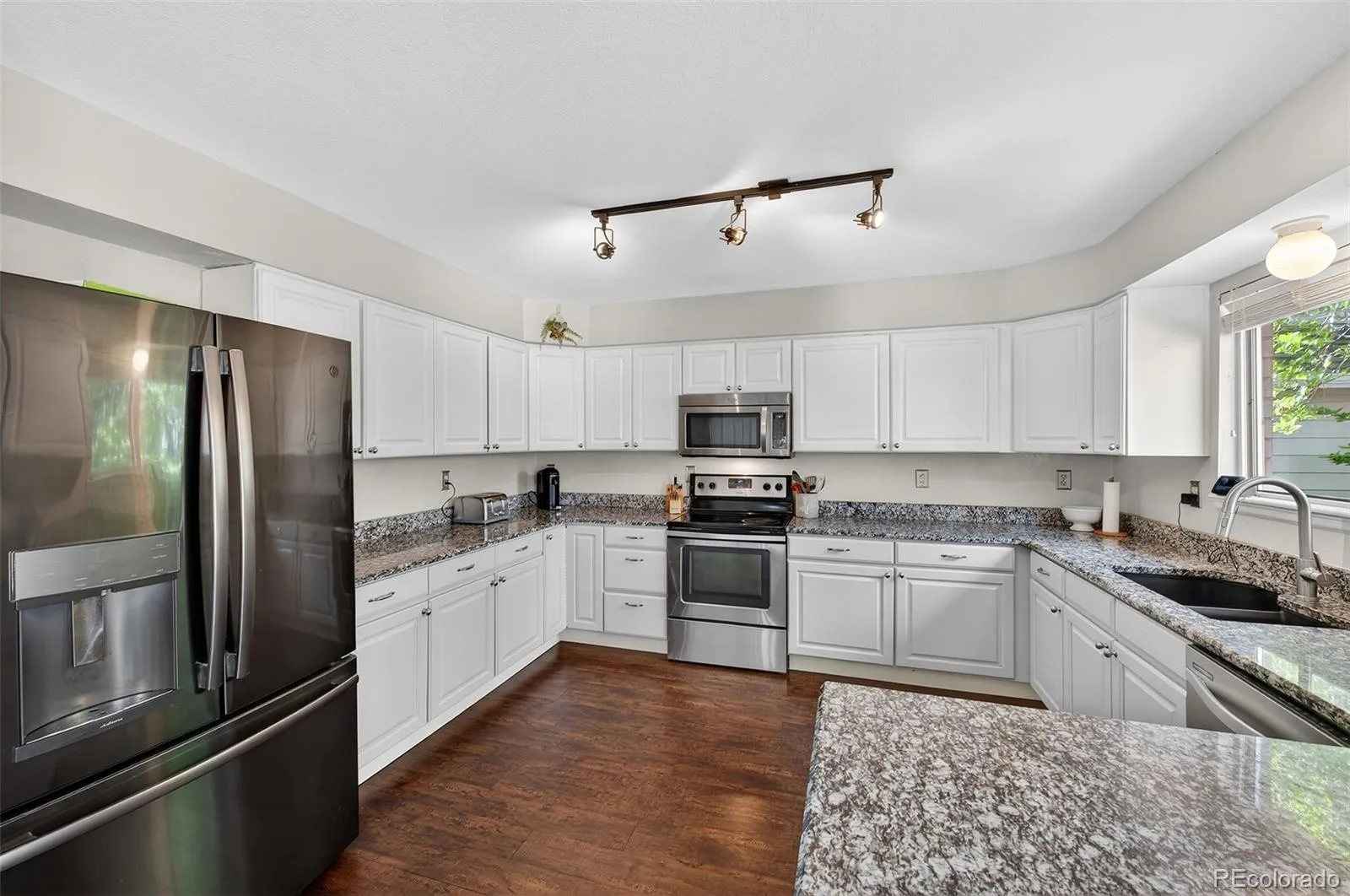 10023 W 81st Lane Arvada CO 80005 MLS #REC8272058 05032026173445 1600 10