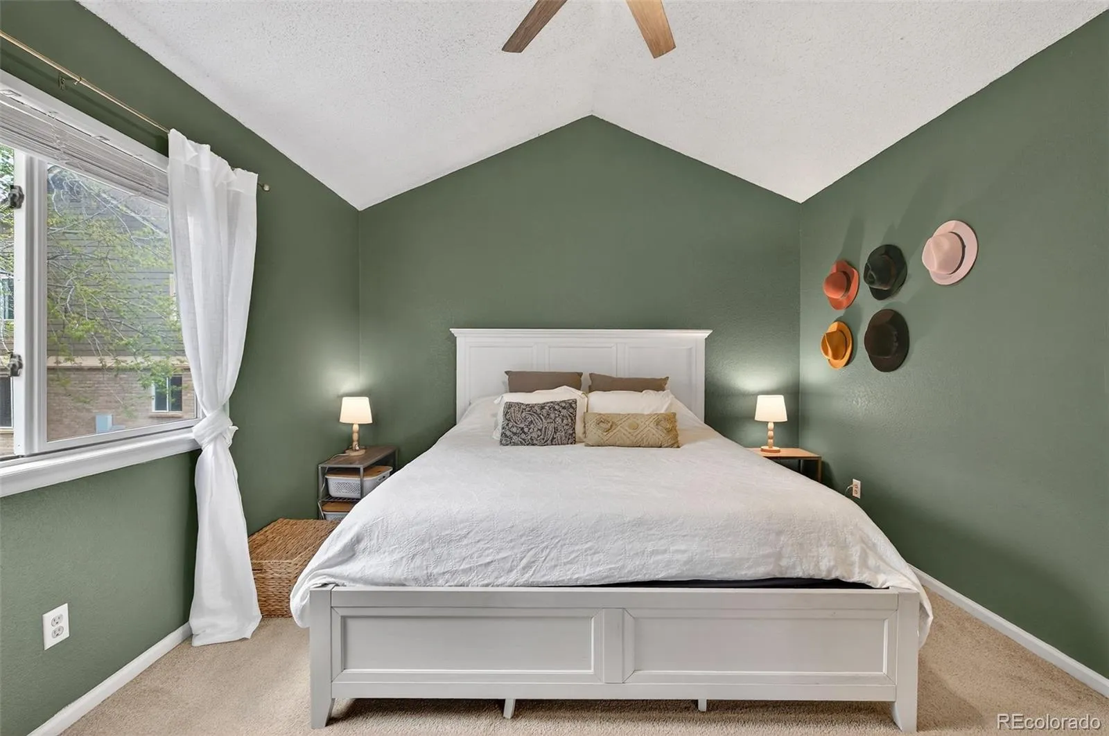 10023 W 81st Lane Arvada CO 80005 MLS #REC8272058 05032026173445 1600 18