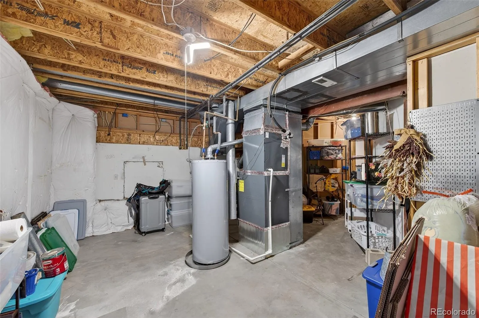 10023 W 81st Lane Arvada CO 80005 MLS #REC8272058 05032026173445 1600 31