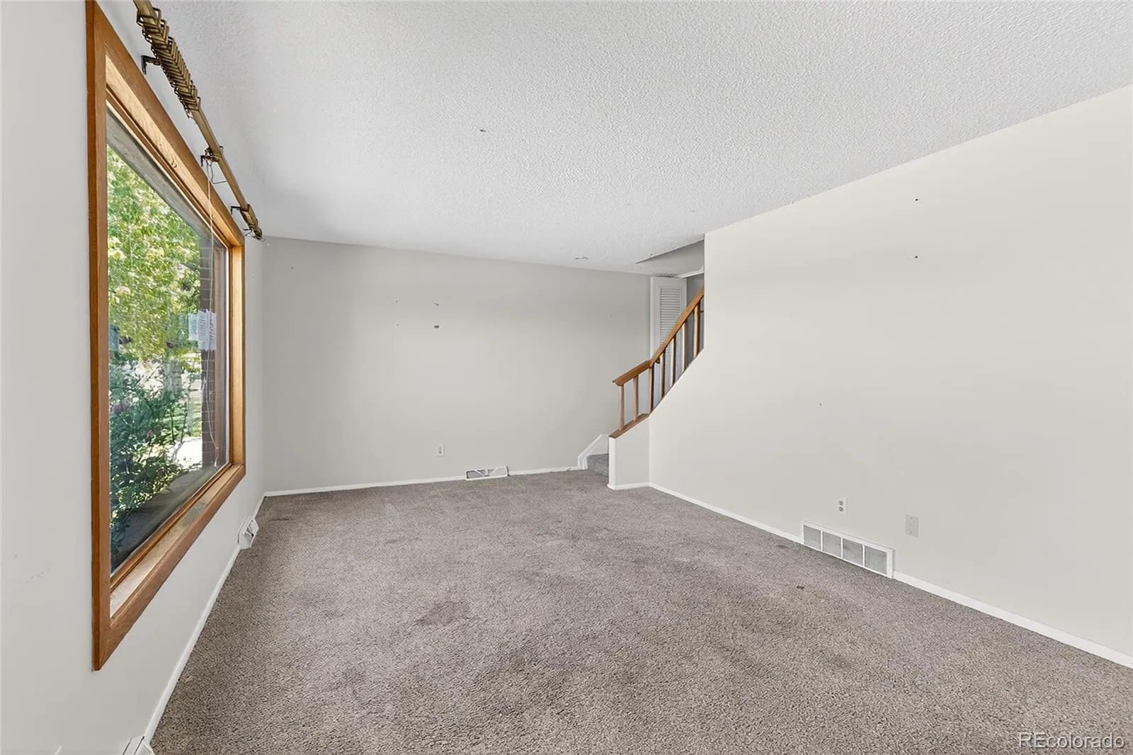 12513 W Alameda Drive Lakewood CO 80228 | MLS #REC8273903 05162026041612 1600 11