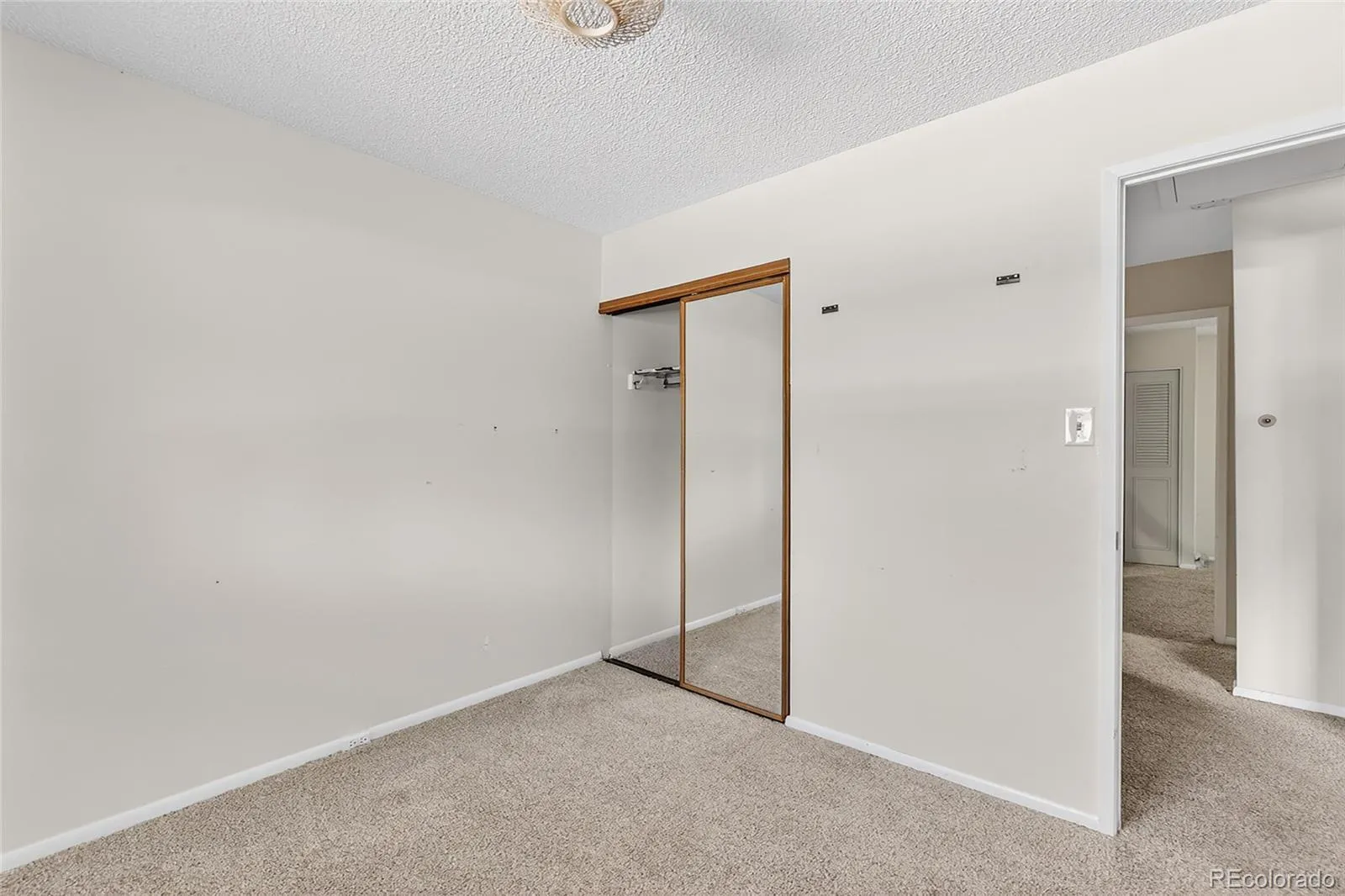 12513 W Alameda Drive Lakewood CO 80228 | MLS #REC8273903 05162026041612 1600 18