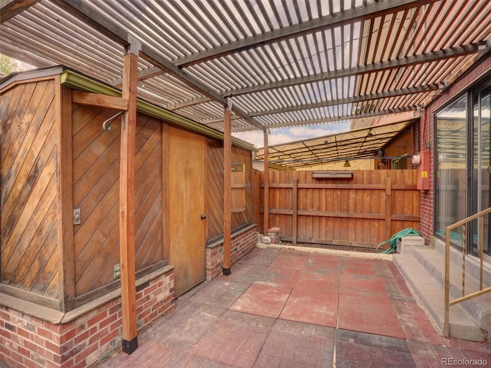 12513 W Alameda Drive Lakewood CO 80228 | MLS #REC8273903 05162026041612 1600 24