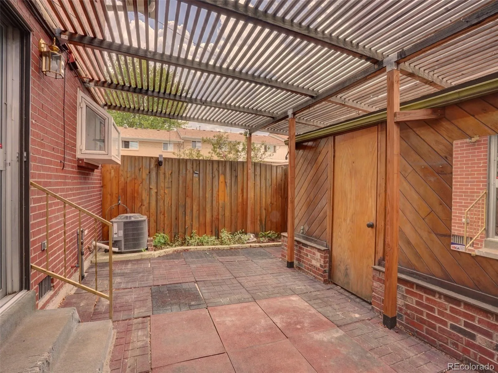 12513 W Alameda Drive Lakewood CO 80228 | MLS #REC8273903 05162026041612 1600 25