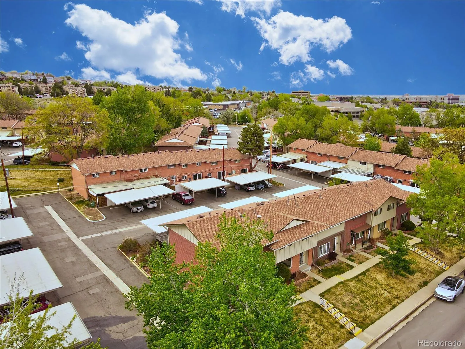 12513 W Alameda Drive Lakewood CO 80228 | MLS #REC8273903 05162026041612 1600 43