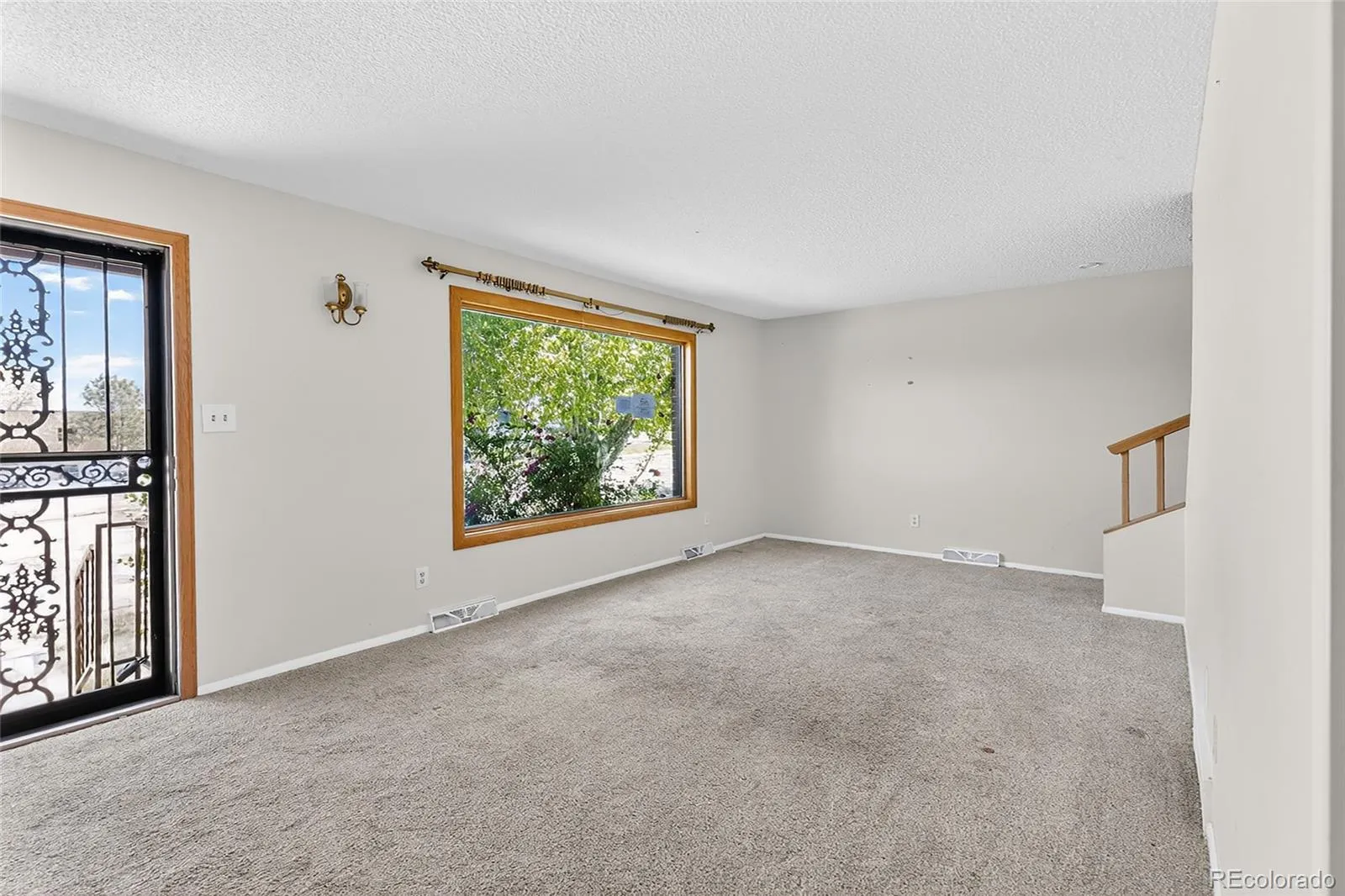 12513 W Alameda Drive Lakewood CO 80228 | MLS #REC8273903 05162026041612 1600 9