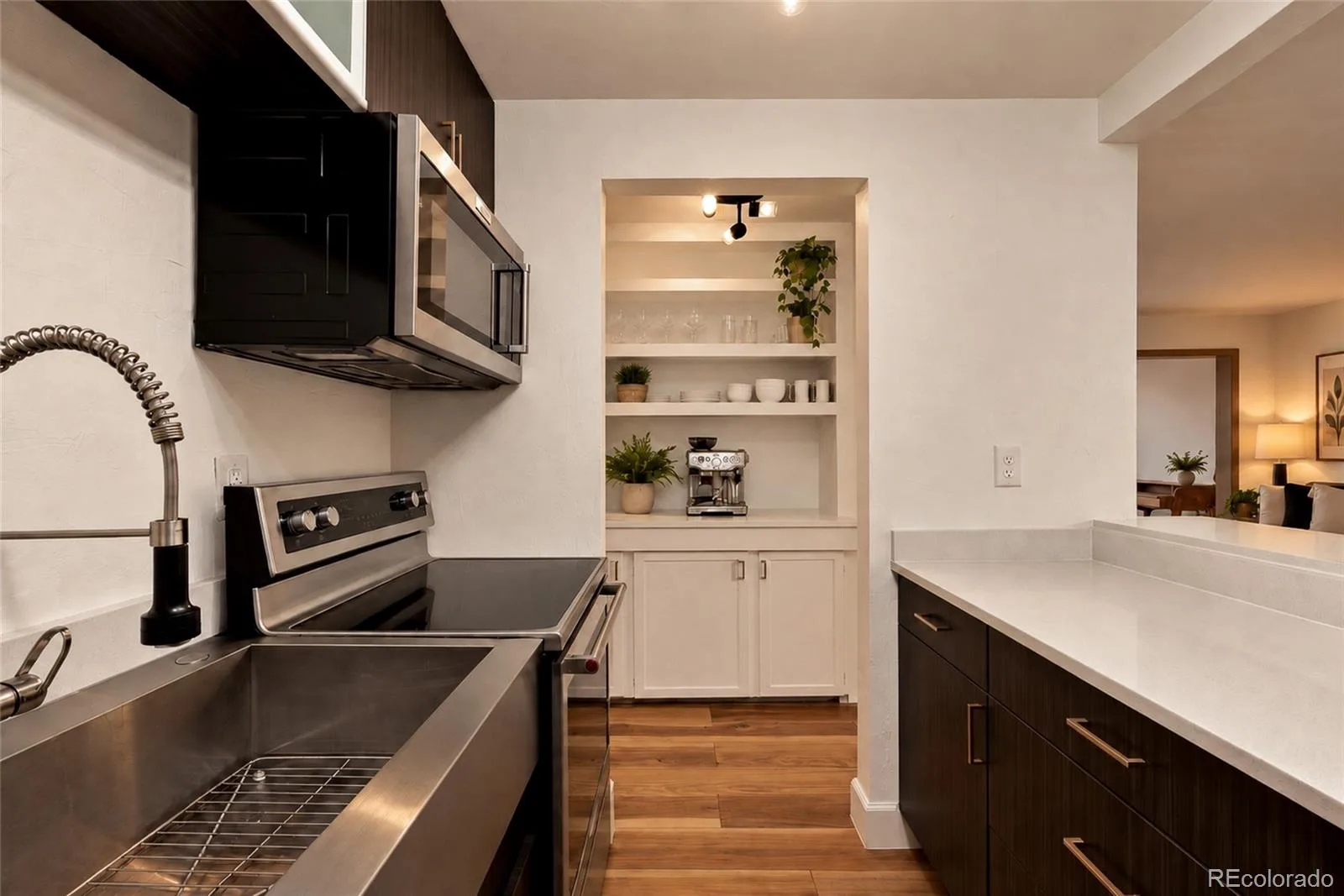 2 Adams Street #908 Denver CO 80206 | MLS #REC8276285 09222026084637 1600 13