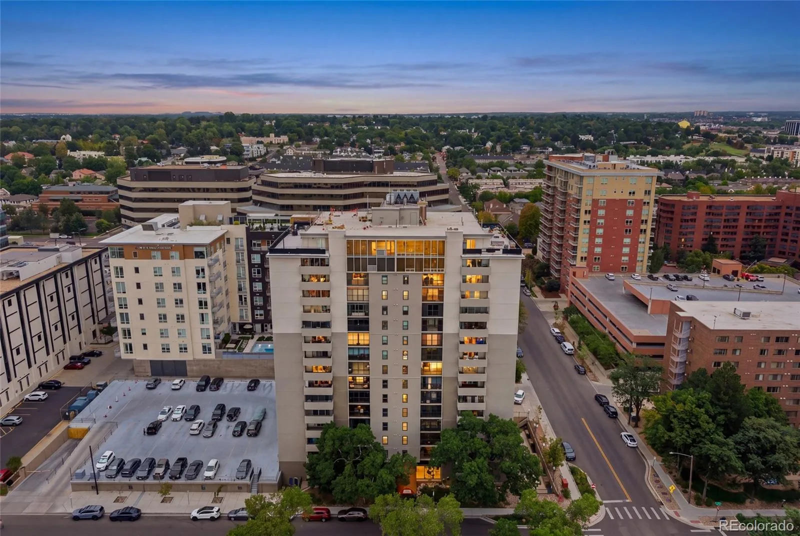 2 Adams Street #908 Denver CO 80206 | MLS #REC8276285 09222026084637 1600 15