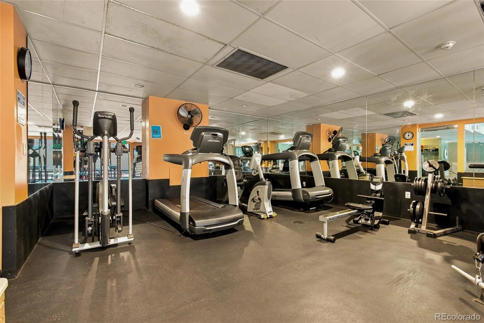 2 Adams Street #908 Denver CO 80206 | MLS #REC8276285 09222026084637 1600 34
